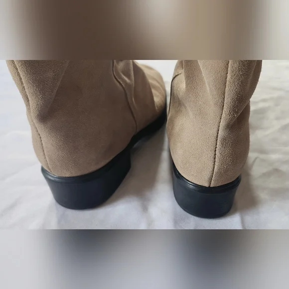 Martino Suede Boots Sz 9.5 - Picture 2 of 5